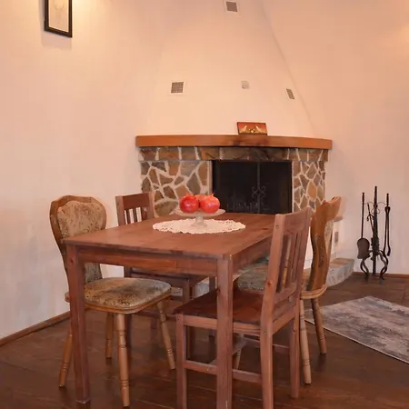 Kozler Estate Вилла