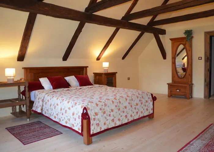 Kozler Estate Villa *